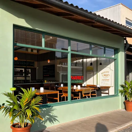Descubra o Sabor Único do MANO’S LANCHES Descubra o Sabor Único do MANO'S LANCHES